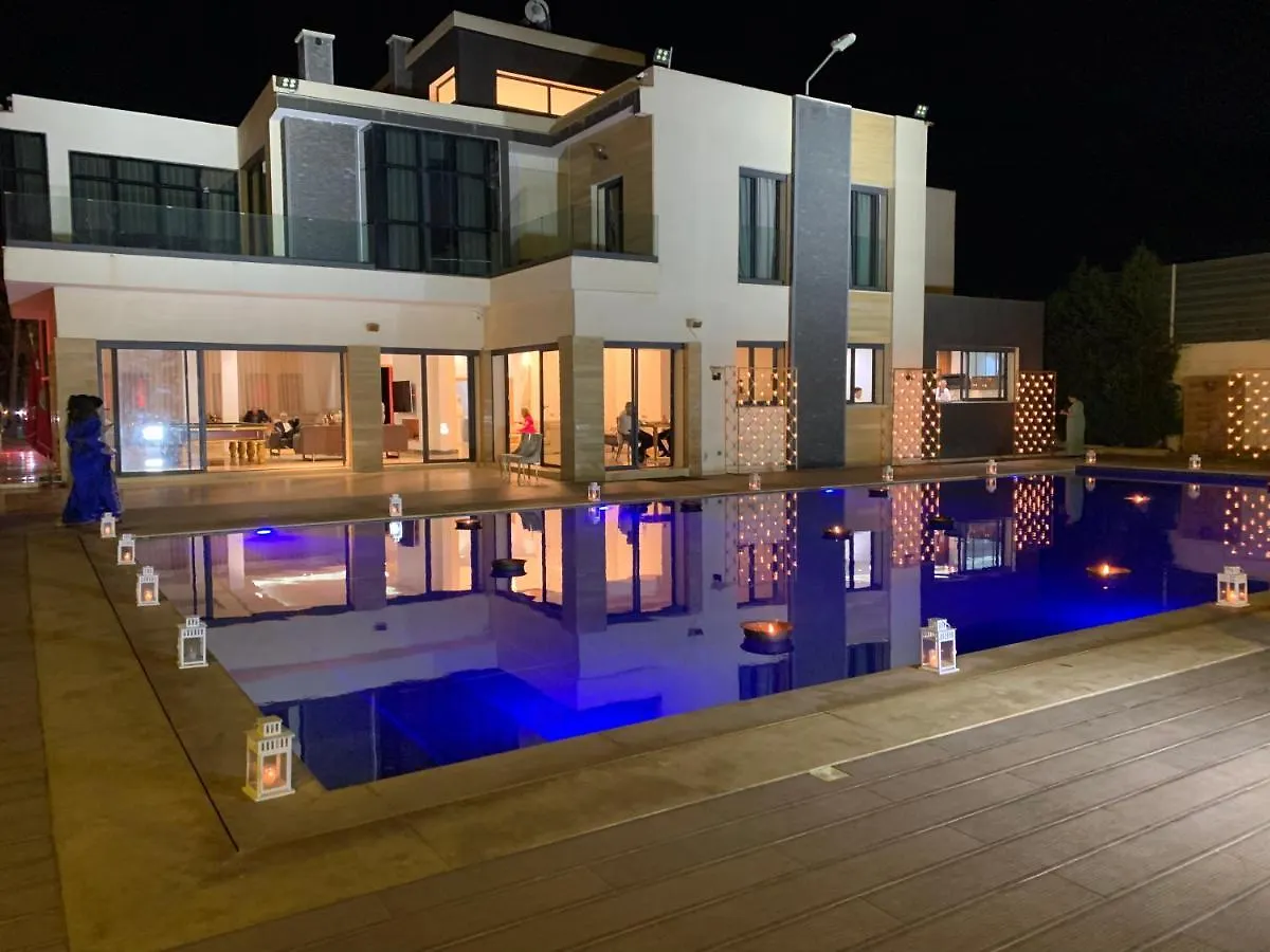 Villa Malak Casablanca 0*,  Maroko